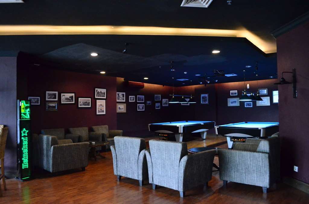 Kyriad Hotel Bumiminang 巴东 餐厅 照片